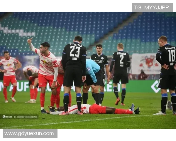 比勒费尔德客场奋勇莱比锡战平猛兽在主场